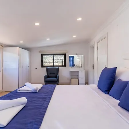 ヴィラ 4 Bedroom 7551 カルカン