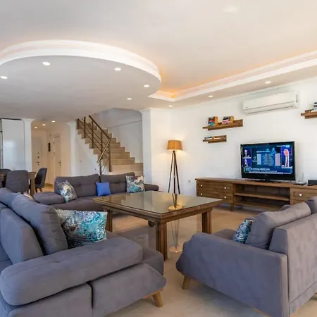 ヴィラ 4 Bedroom 7551 カルカン